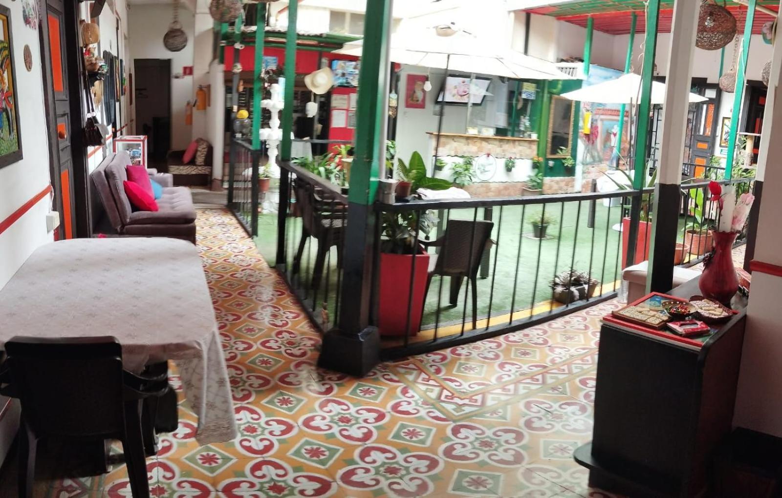 Hotel Colonial Armenia Esterno foto